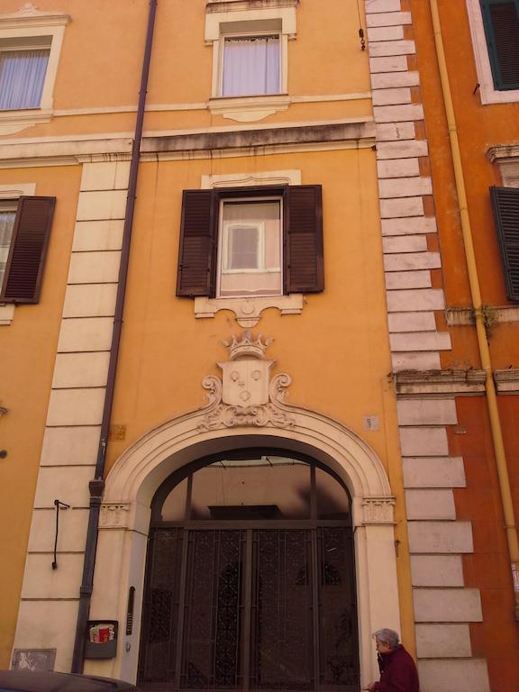 Liv'In Roma Colosseo Bagian luar foto